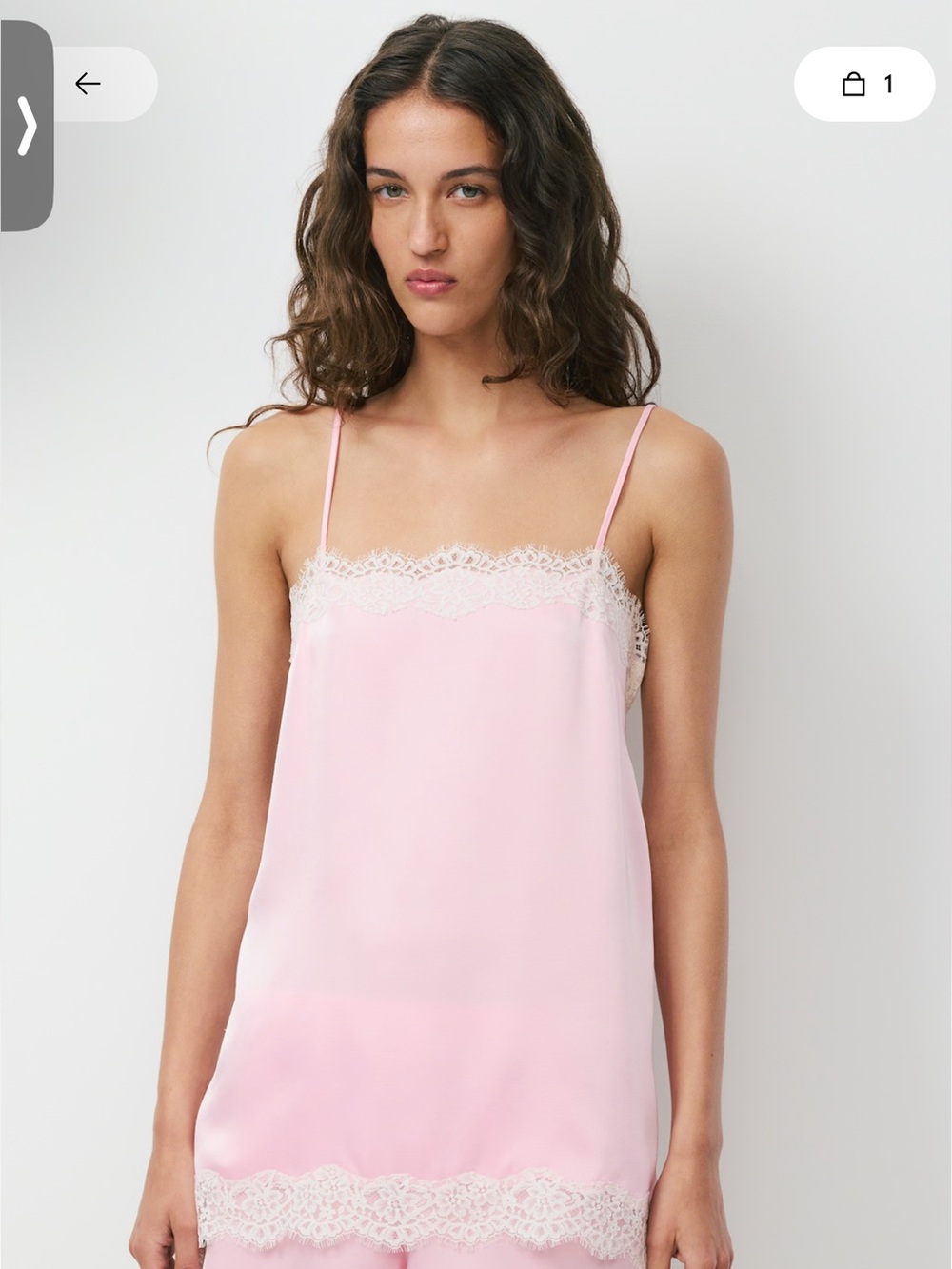 Aritzia size M camisole